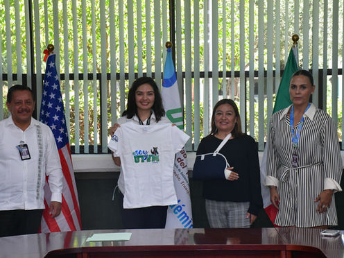 Realiza docente de la UTVM estancia académica en Estados Unidos