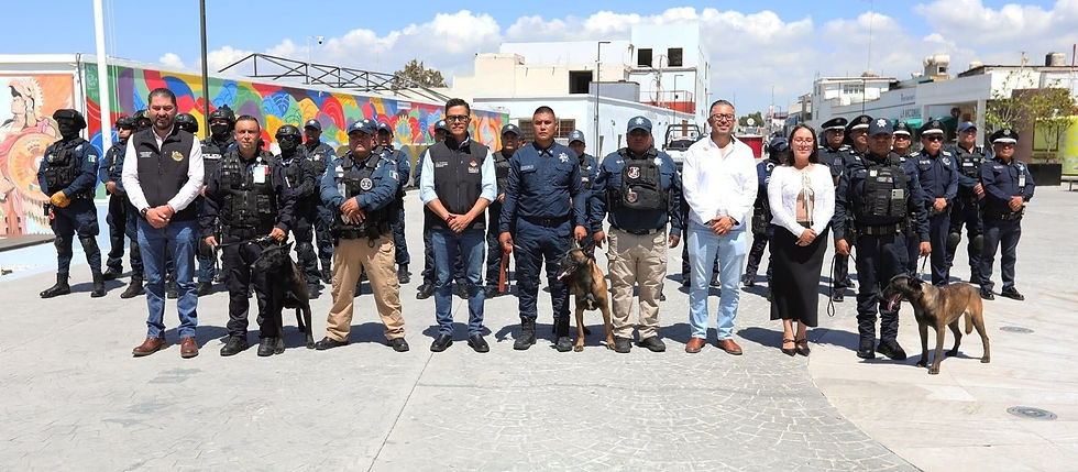 Entregan agentes caninos en Mineral de la Reforma a tres municipios