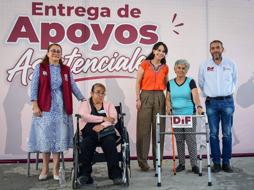 ¡DIF Tizayuca estrena vehículos! Entregan apoyos de salud y alimentación