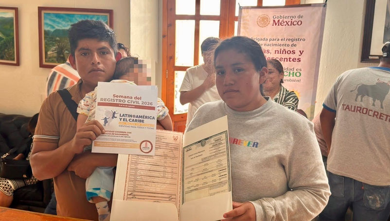 Garantizan el derecho a la identidad en Acaxochitlán con registros oportunos