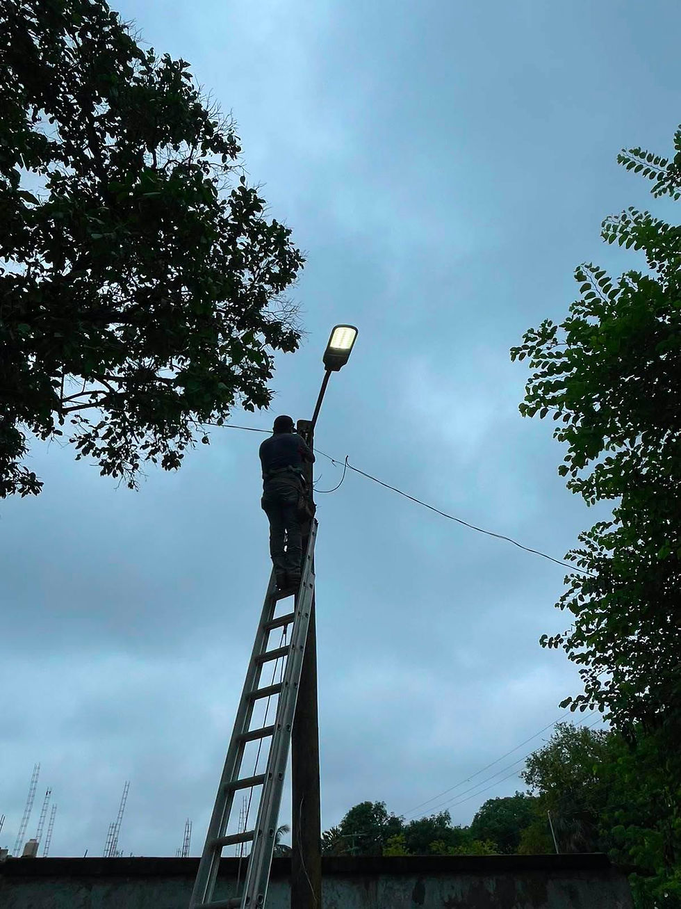 Refuerzan los servicios públicos de limpia y alumbrado en Huejutla