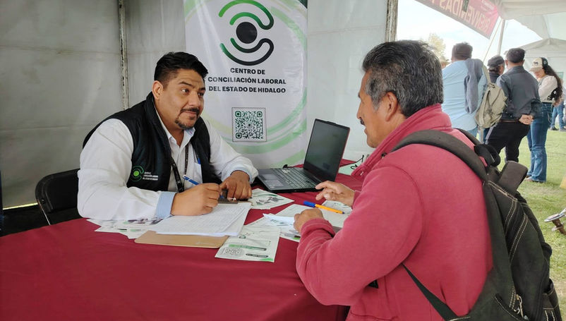 Hidalgo capacita a universitarios para resolver conflictos laborales sin ir a juicio
