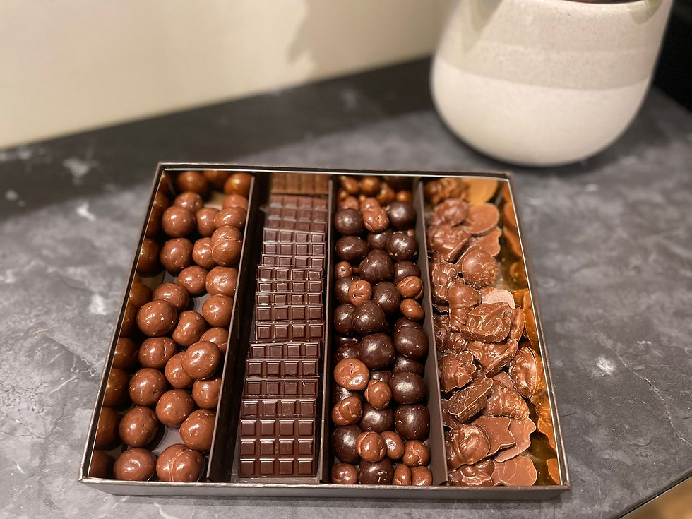 Miniature : BOÎTE FESTIVE N°4