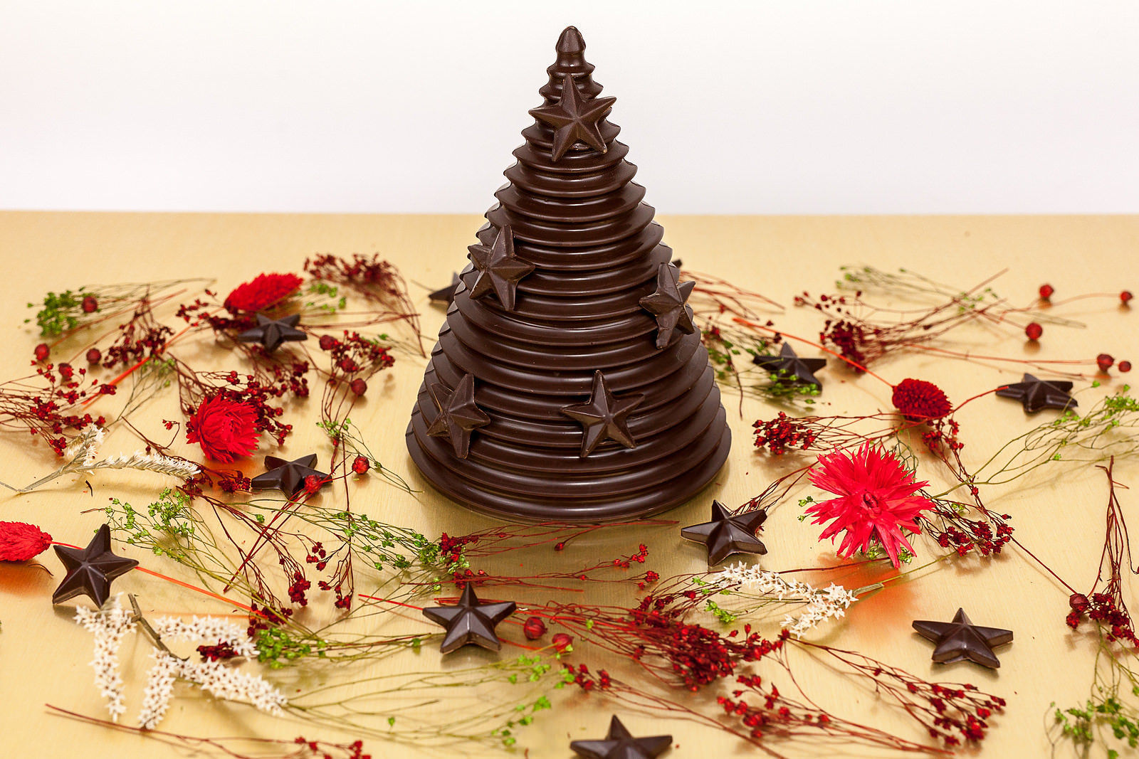 SAPIN ÉTOILÉ GARNIE DE FRITURE