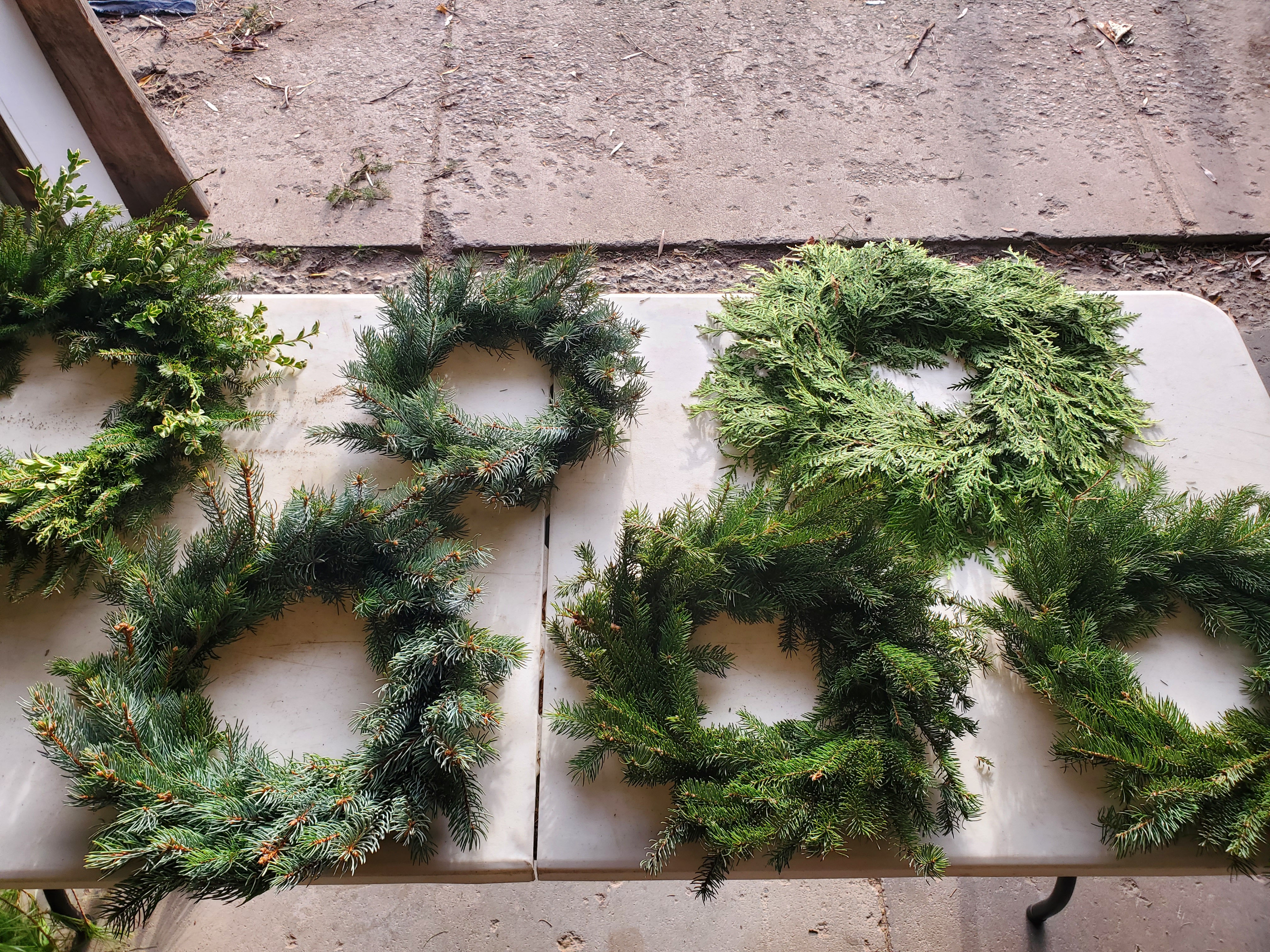 10" Wreaths