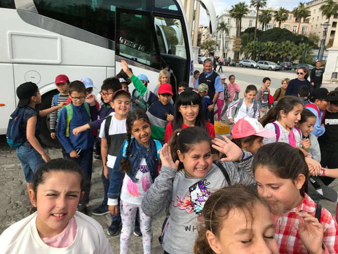 Algunas fotos de la excursión de ayer al Aula del Mar. En breve podréis disfrutar del vídeo en nuest