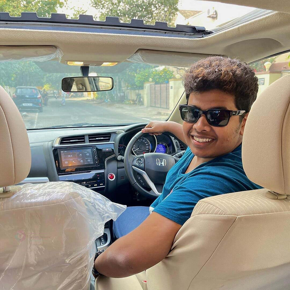 Mohammed Irfan Irfan S View Youtuber Wiki Bio Profile Age Youtube Income