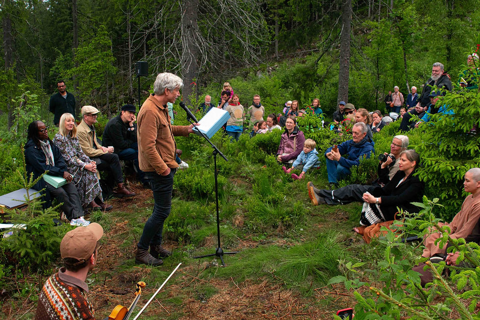Handover ceremony mit Karl Ove Knausgård / Future-Library-2022-Jola-Josie