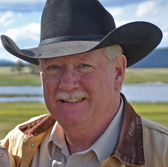 Sculptor Jason Scull wearing a cowboy hat.