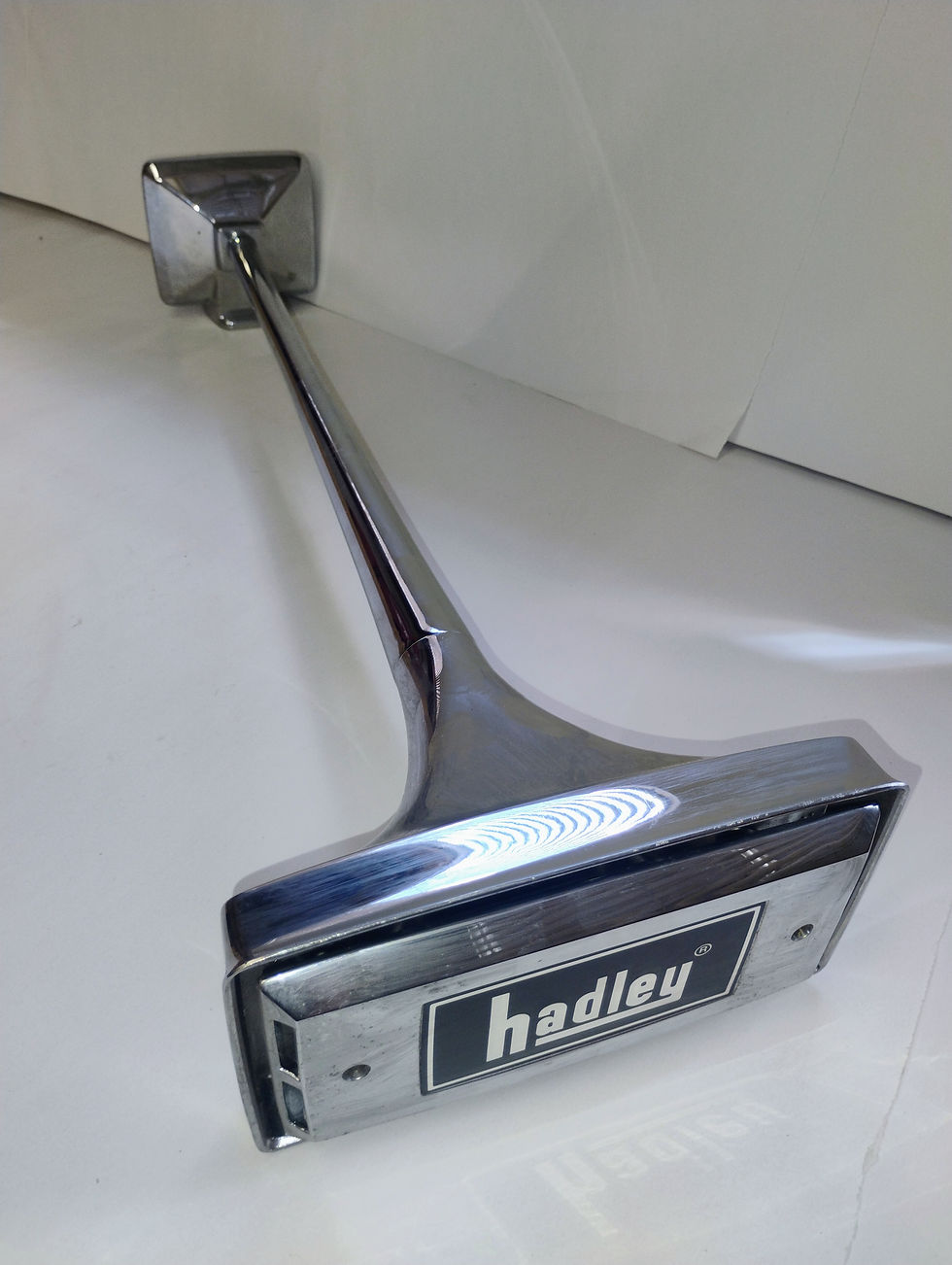 Thumbnail: Hadley H00978 26 In Rectangular Chrome Air Horn