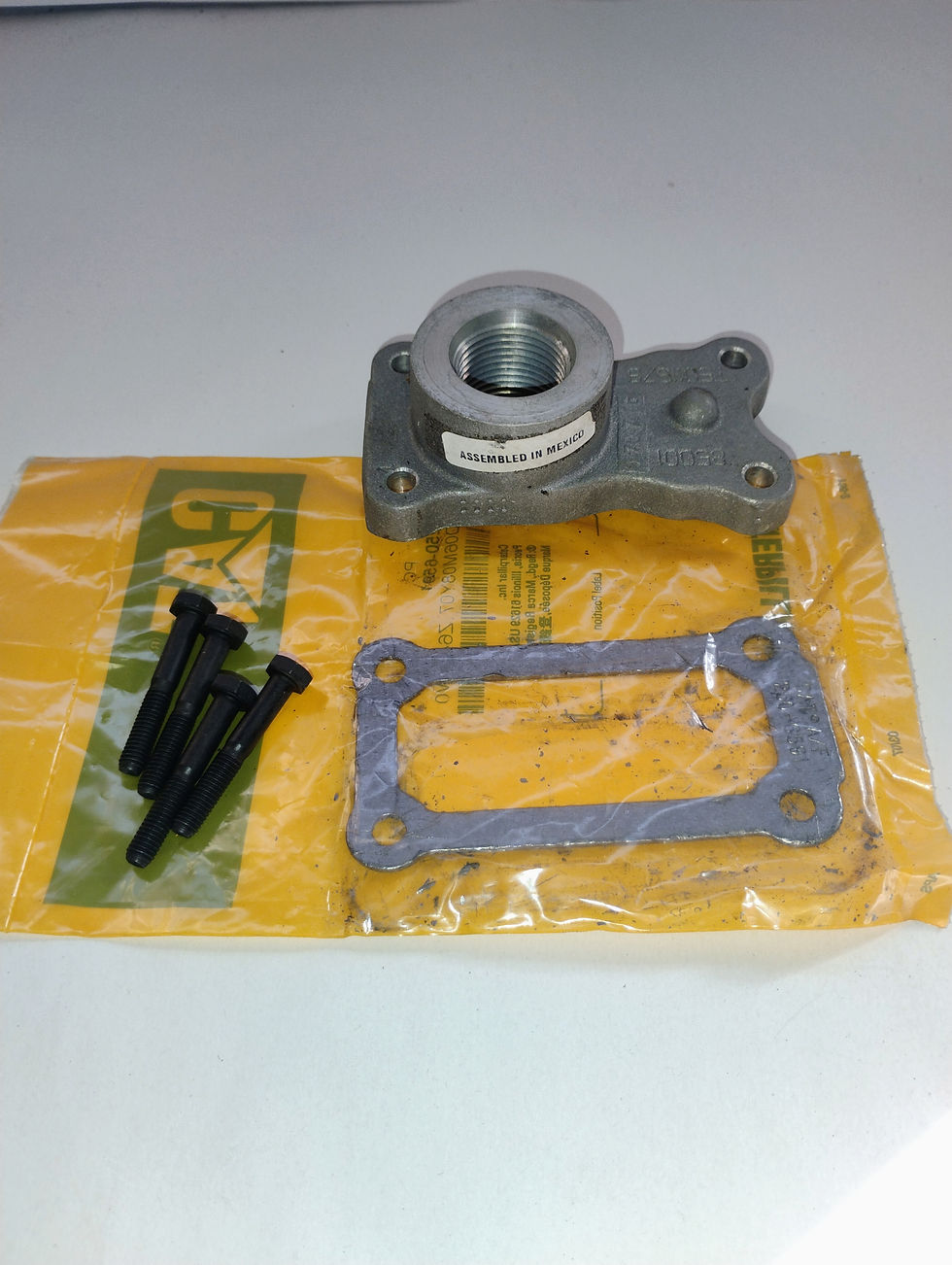 CAT 7X-6402 Valve Assembly