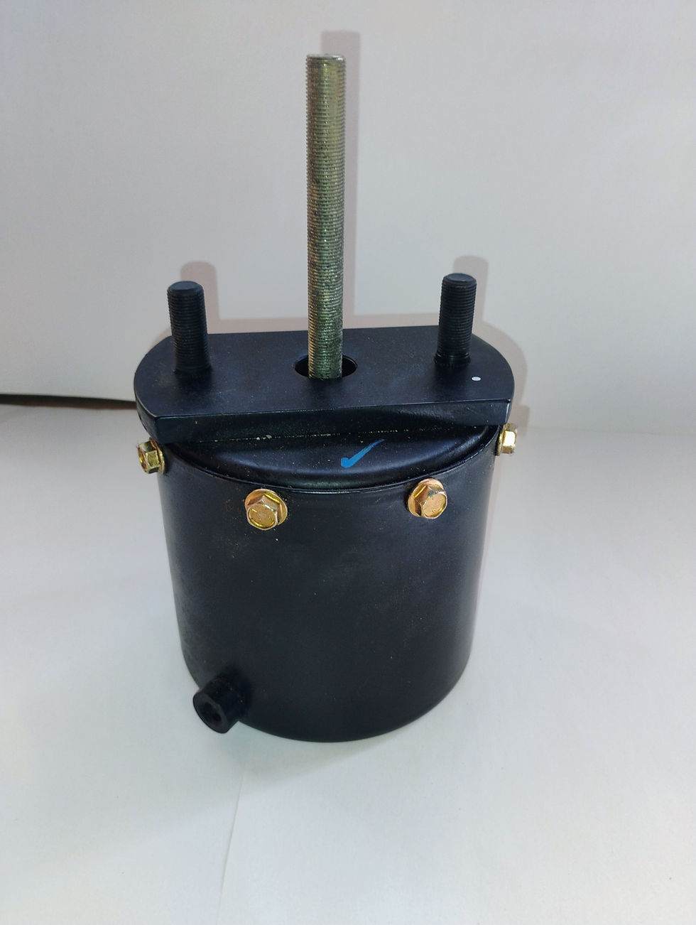 Thumbnail: MackX 5396-MA15665 Haldex Maxi Brake R-Series Long Stroke Brake Chamber 