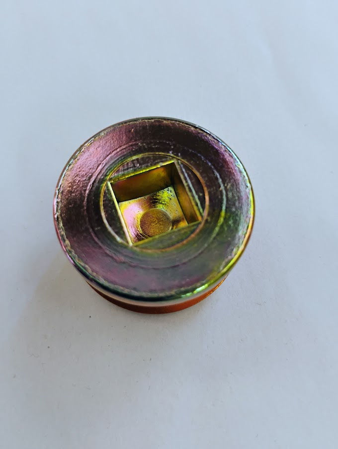 Thumbnail: Volvo 11144220 Plug