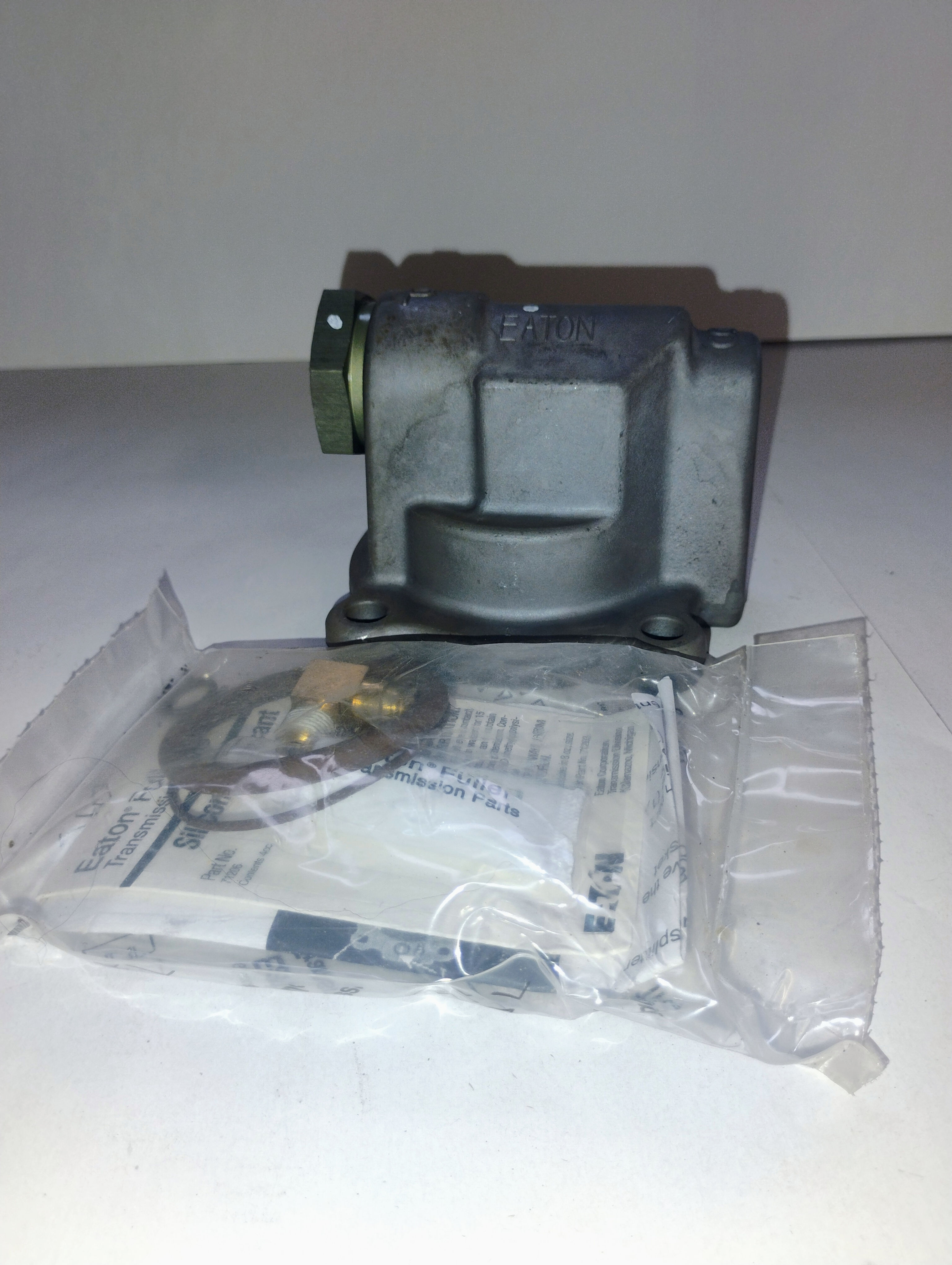 Eaton K-3331 Fuller Transmission Splitter Valve Kit