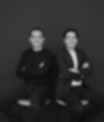 Socios de Minimalistico sonriendo