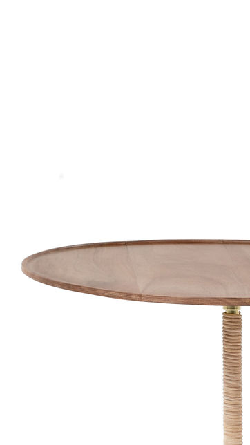 Mesa Lateral Louvre Detalhe.jpg