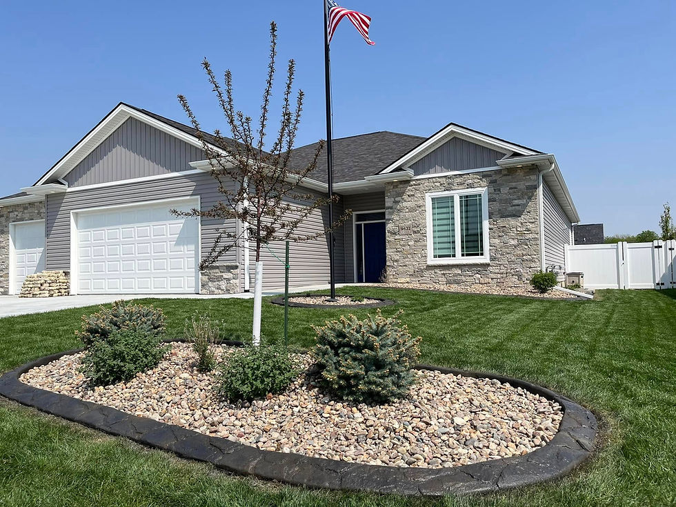 Landscape curbing front yard installation Lincoln Nebraska