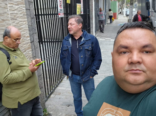 Dirigentes visitam trbalhadores da Corantec