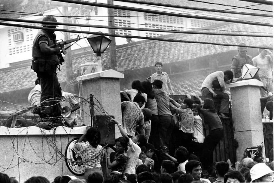 ap-embassy-wall-1000x668 (1).jpg