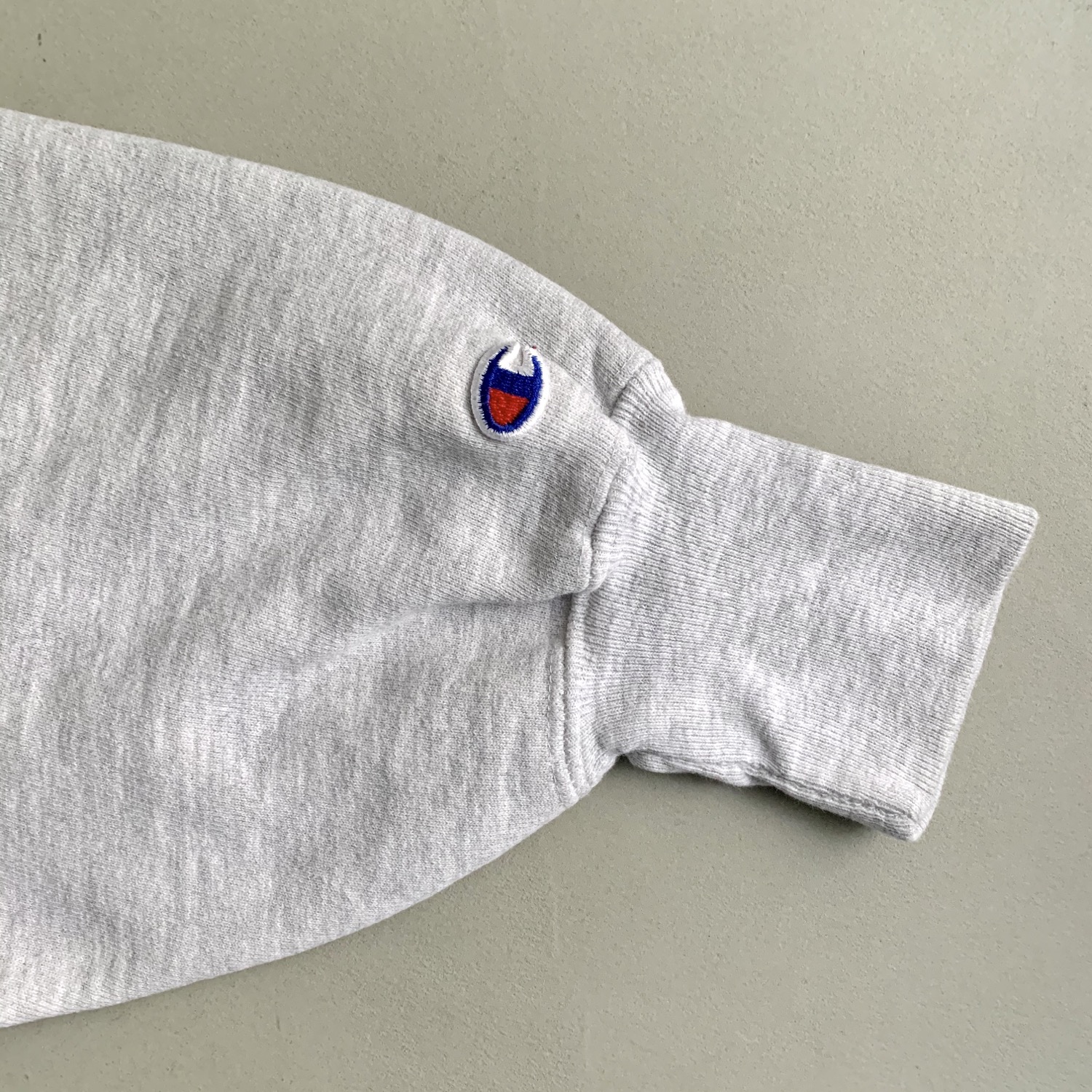 Thumbnail: Champion 90s Sweater Made in USA