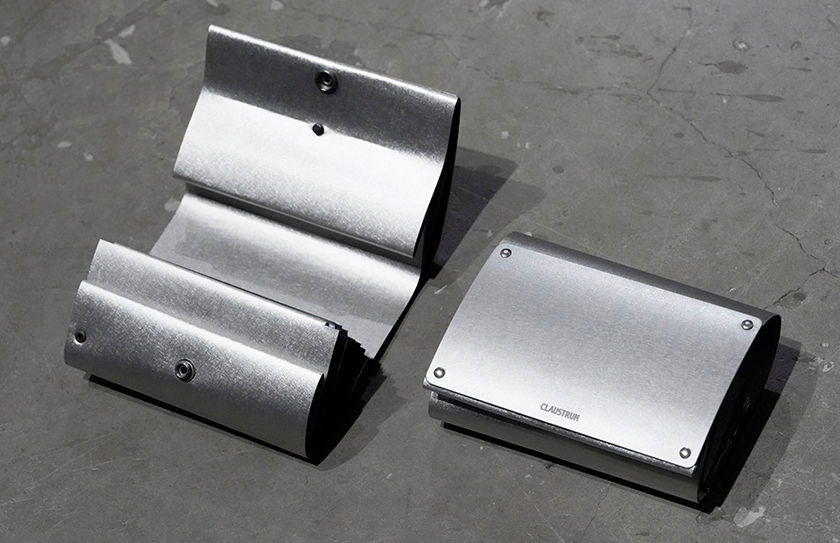 Thumbnail: Claustrum Articular Wallet S - Silver