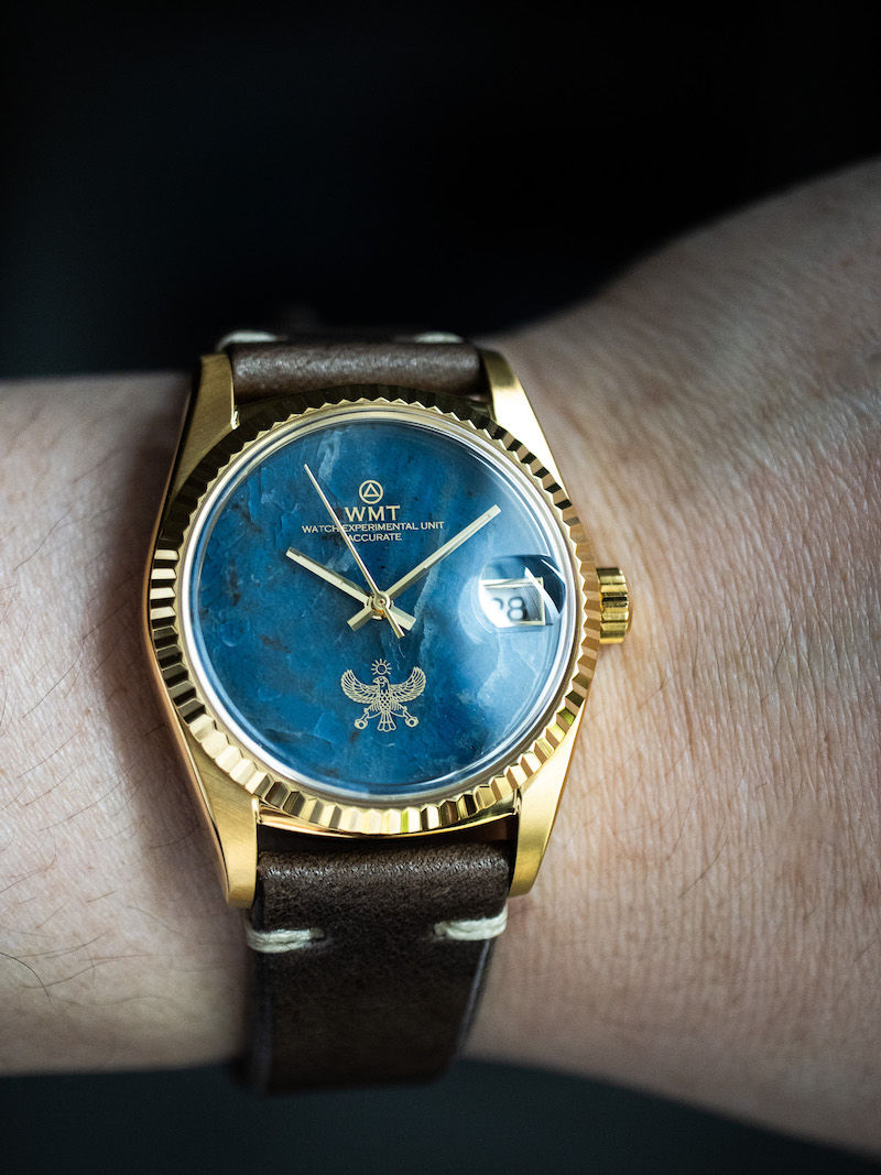 Thumbnail: WMT Cabochon – Blue Labradorite Stone / Falcon / Gold Plating Edition