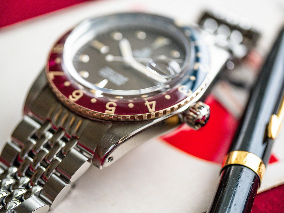 Thumbnail: WMT Panton – Brown Dial / Brass Bezel Aged Edition