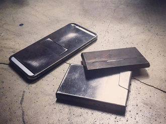 【CLAUSTRUM CHARM · HANDMADE IN GINZA】