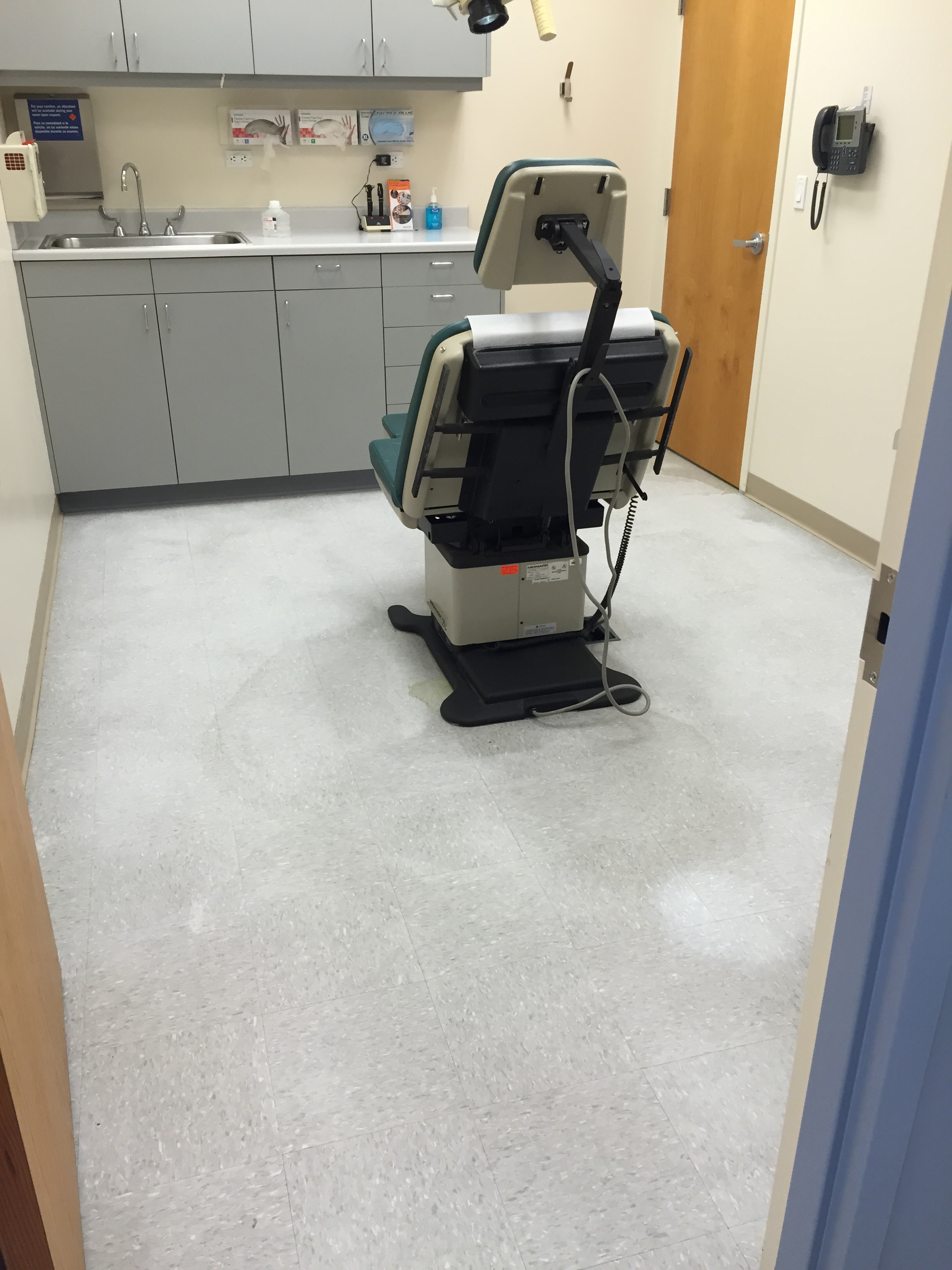 Commercial Cleaning Royalty Janitorial Milwaukee WI