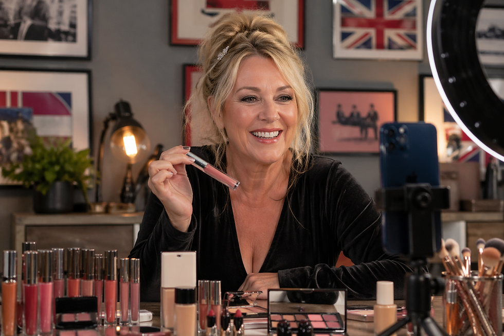 Whatnot UK Seller Live Selling Makeup