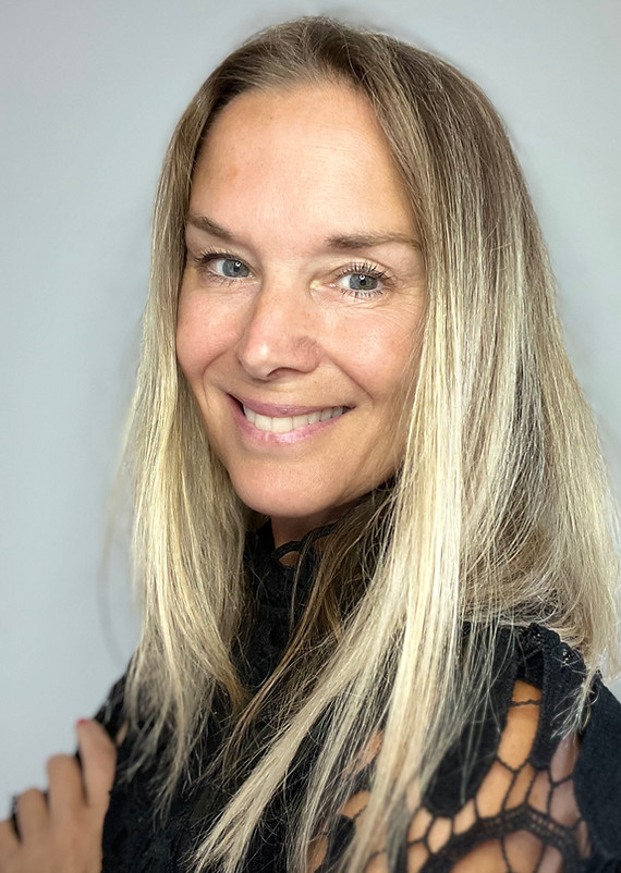 Maria Swanström Empowering people_edited.jpg