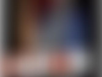 'R. Kelly Gives Fan Leading Role While on Stage'...