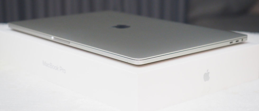 Thumbnail: MacBook Pro 15" Touch Bar Core i9 2.3 GHz. 8-Core 2019 รหัสสินค้า : 0202