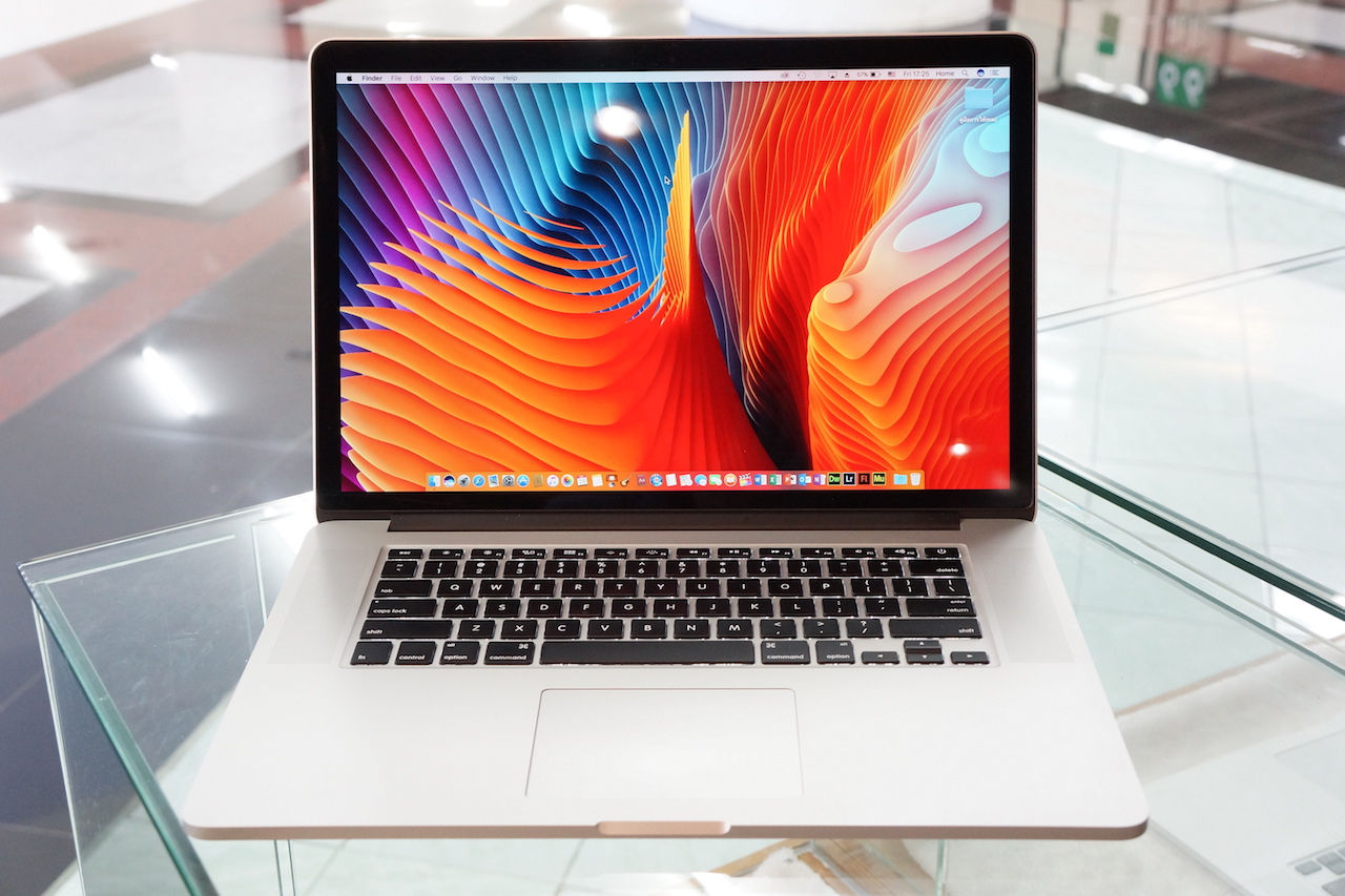 ขาย MacBook Pro 15-inch Retina Core i7 2.3 GHz. Late 2013
