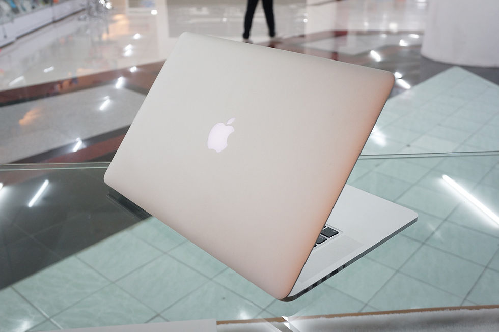 ภาพขนาดย่อ: ขาย MacBook Pro 15-inch Retina Core i7 2.2 GHz. Mid 2015 รหัสสินค้า : 0511