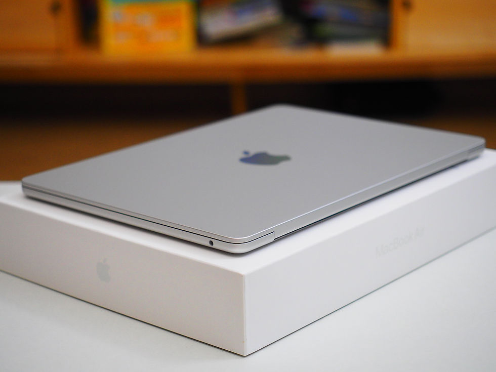 Thumbnail: ขาย MacBook Air M2 2022 Like NEW!! รหัสสินค้า : 0504
