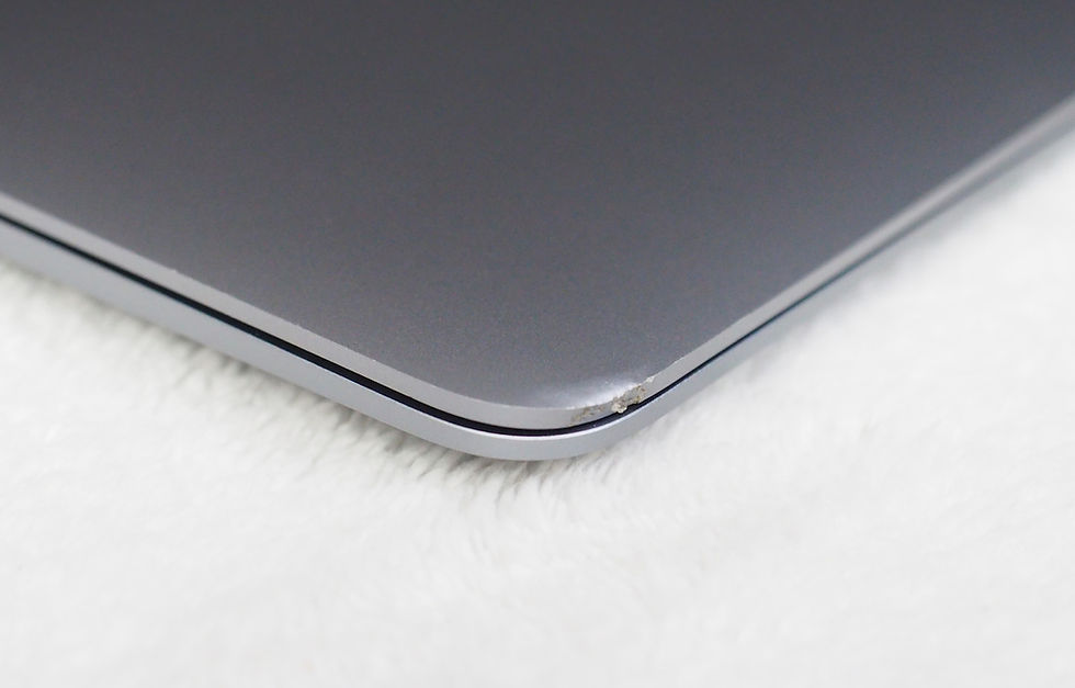 Thumbnail: MacBook Air M1 2020 มีตำหนิ !! รหัสสินค้า : 2209