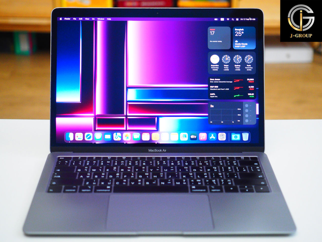 ขาย MacBook Air Retina 13-inch Core i5 1.6 GHz. SSD 256GB 2018 รหัสสินค้า : 3002