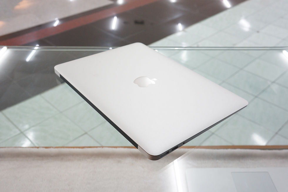 ภาพขนาดย่อ: ขาย MacBook Air 13-inch Core i5 1.6 GHz. Early 2015 รหัสสินค้า : 0303