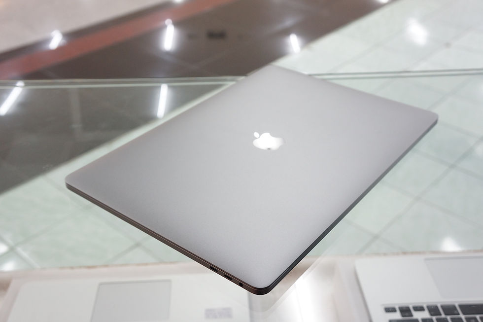 ภาพขนาดย่อ: ขาย MacBook Pro 15-inch Touch Bar Core i7 2.9 GHz. 2017  รหัสสินค้า:1503