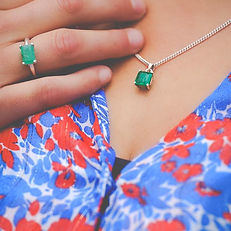 pendentif-emeraude-bague-emeraude-argent.jpeg
