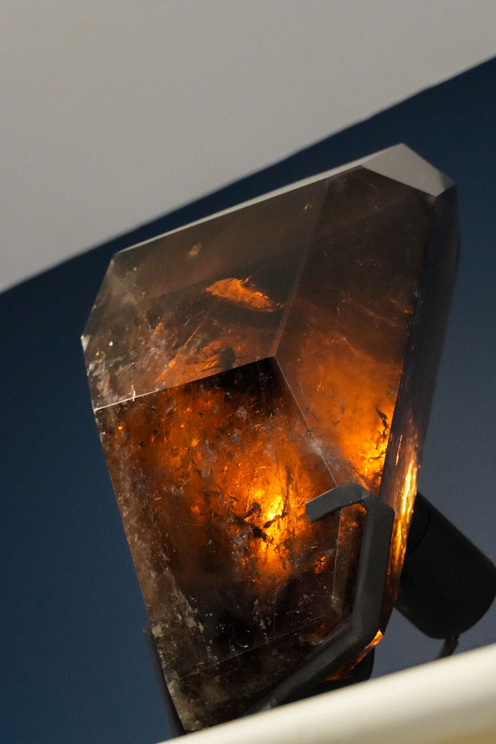 Thumbnail: Lampe en Quartz Fumé – Formation Fantôme