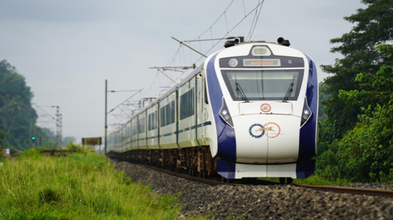 Central-Railway-Achieves-Milestones-in-2023-Elevates-Passenger-Services-Freight-Operations