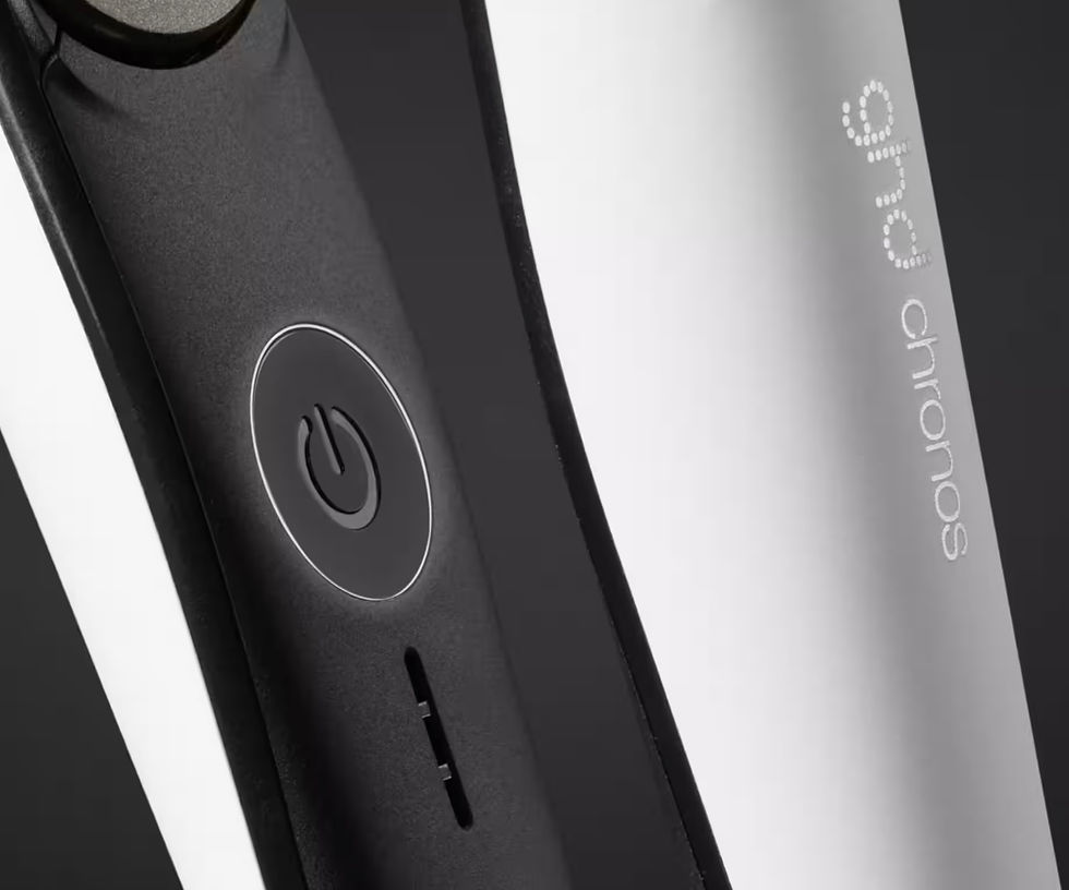 Thumbnail: GHD CHRONOS PROFESSIONAL HAIR STRAIGHTENER (26MM PLATE) WHITE