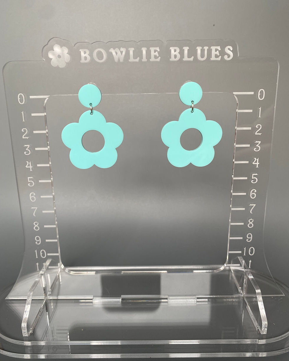 Thumbnail: 60s Style Retro Pastel Flower Stud Earrings