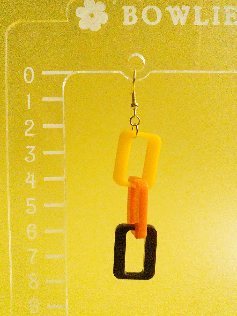 Thumbnail: Retro 70s Linked 3D Chain Earrings