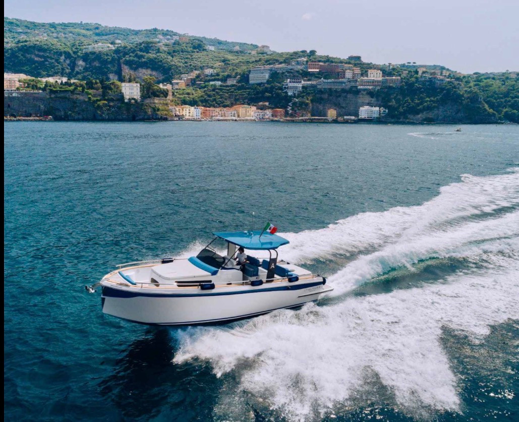 Allure 35