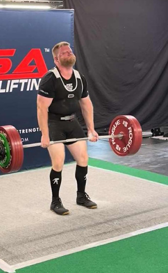 Powerlifting1.jpeg