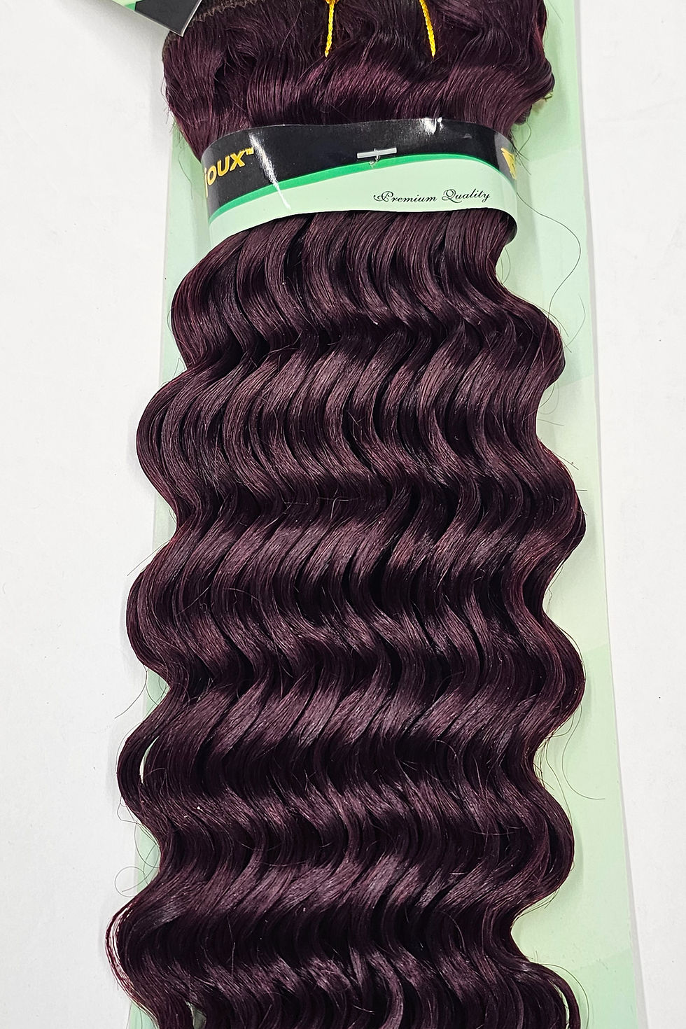 Thumbnail: Dark red wavy hair extensions