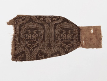‘Chinese silk textiles from the Warring States (405 BC - 221 BC) to the Tang dynasty, (618 - 906).'